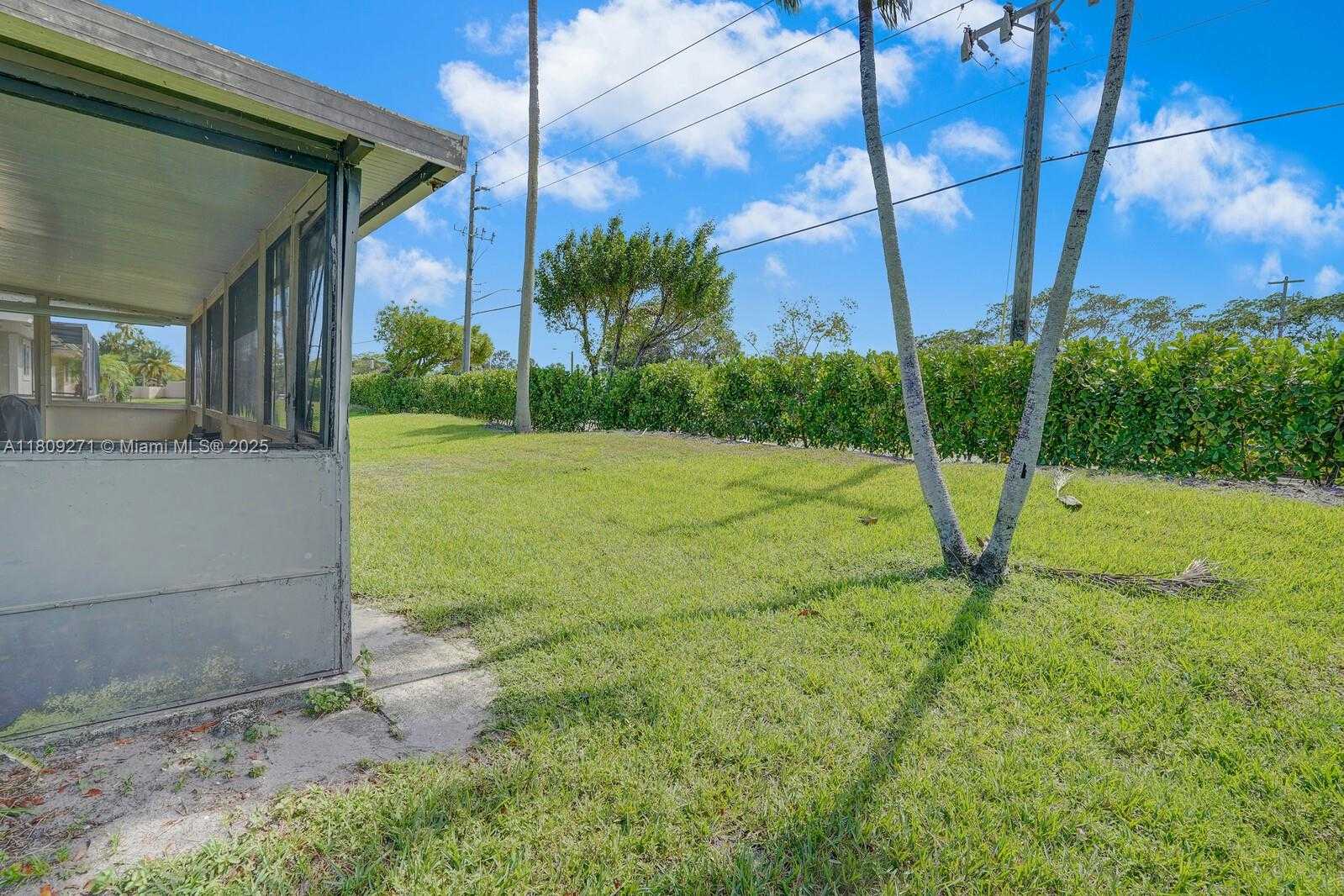 Small Image of 10 AFTON PL, Boynton Beach Number 37