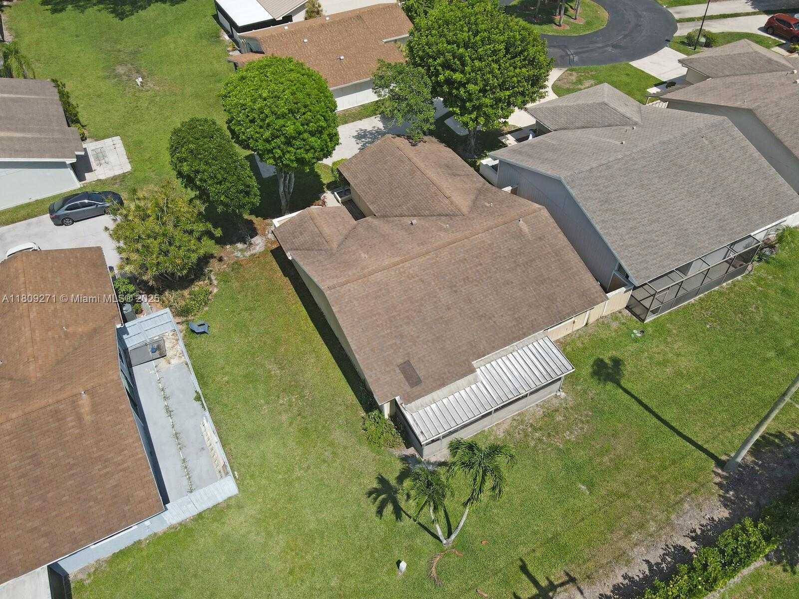 Small Image of 10 AFTON PL, Boynton Beach Number 42