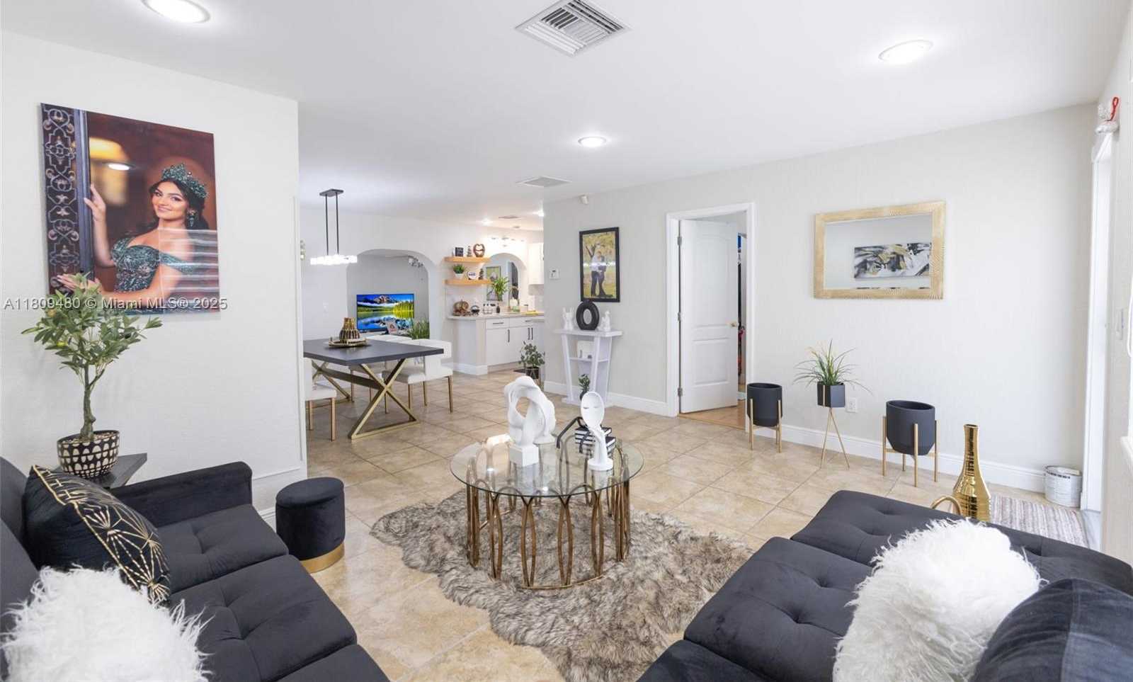 Small Image of 25305 SOUTH WEST 124 CT, Homestead Number 21