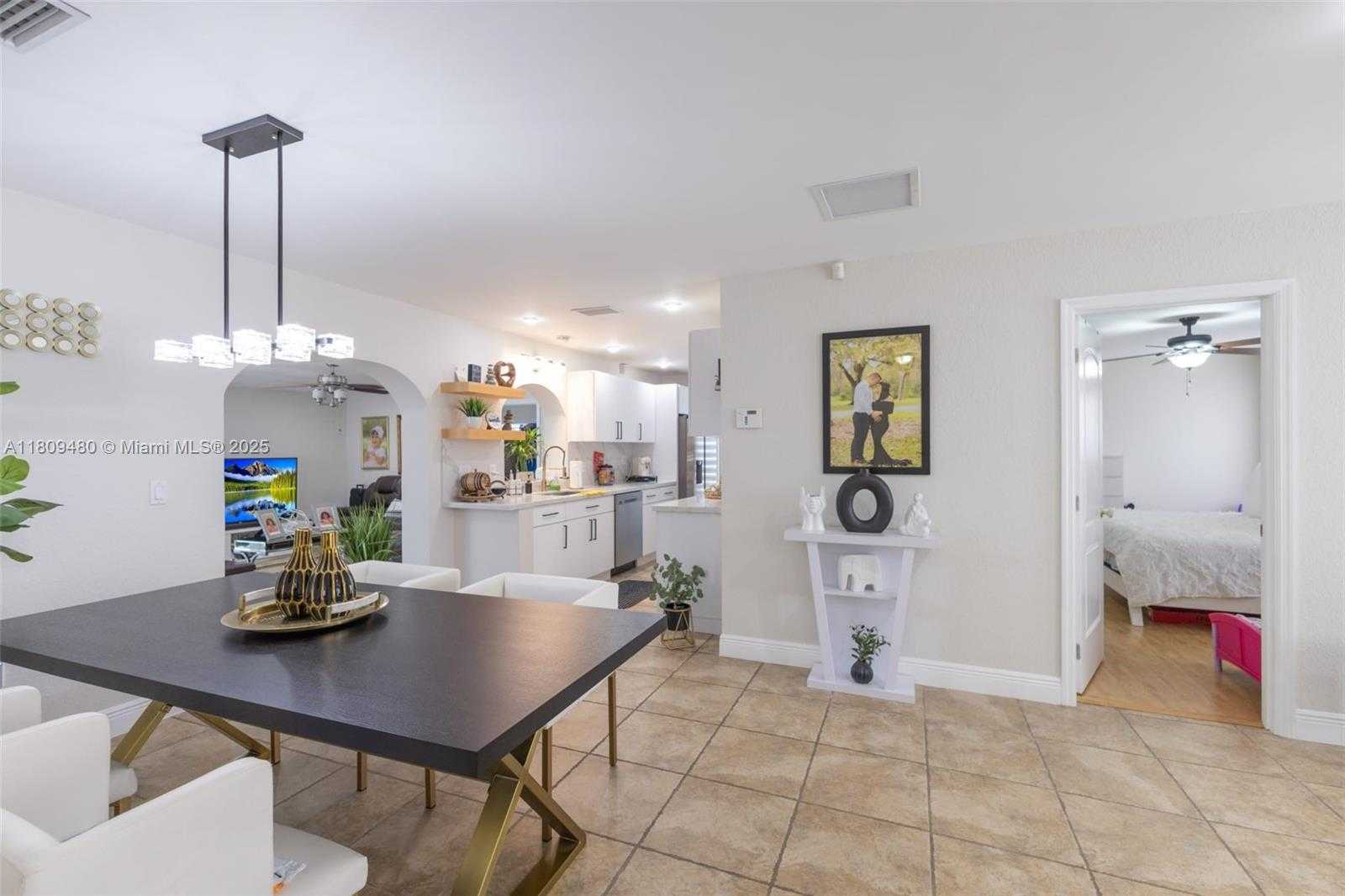 Small Image of 25305 SOUTH WEST 124 CT, Homestead Number 26