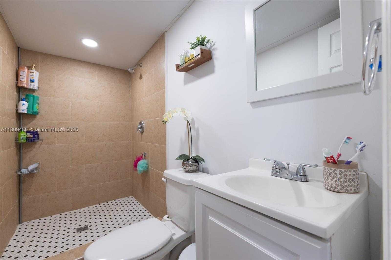 Small Image of 25305 SOUTH WEST 124 CT, Homestead Number 33
