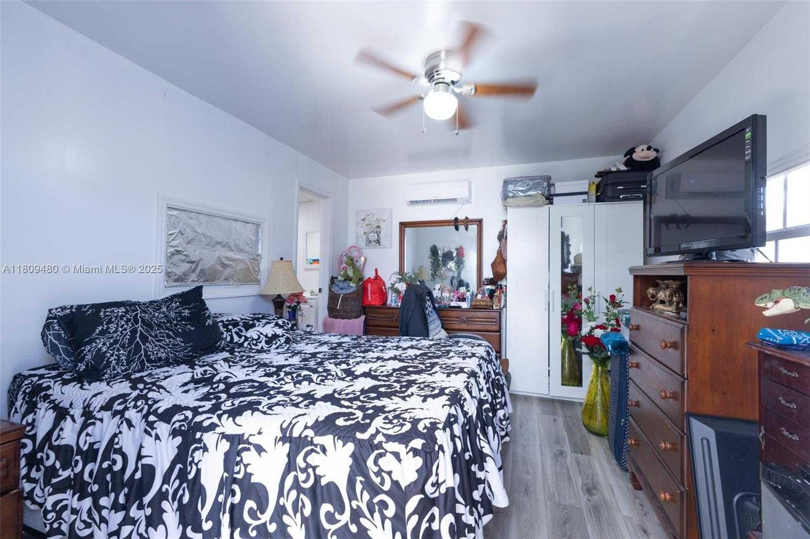 Small Image of 25305 SOUTH WEST 124 CT, Homestead Number 35