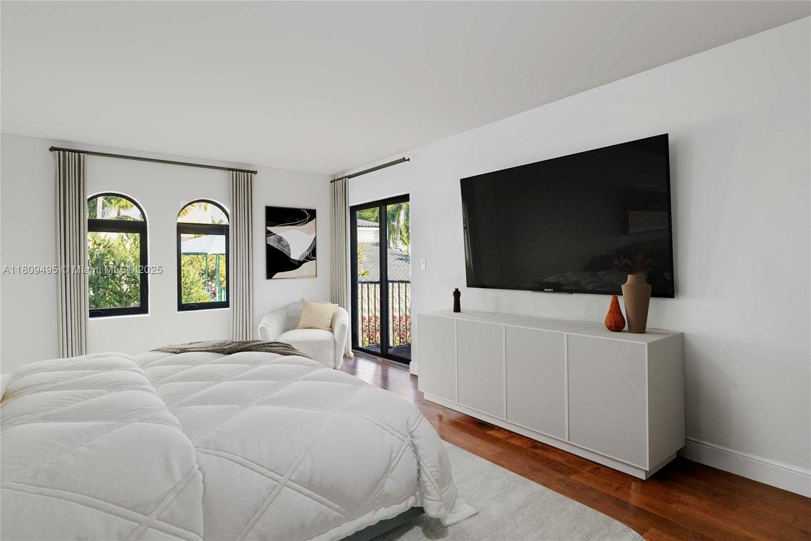 Small Image of 3095 NORTH EAST 208TH TER, Aventura Number 11