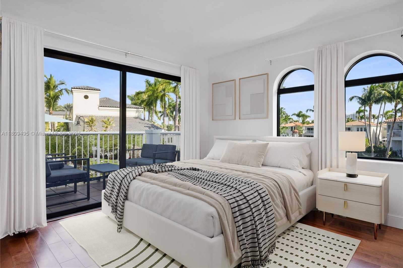Small Image of 3095 NORTH EAST 208TH TER, Aventura Number 14