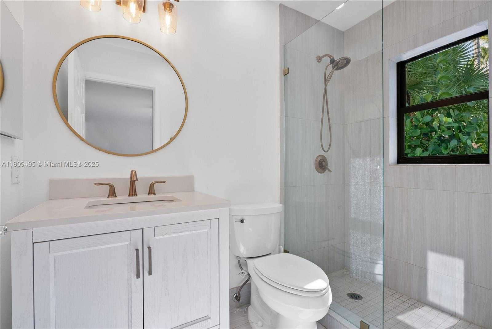 Small Image of 3095 NORTH EAST 208TH TER, Aventura Number 18
