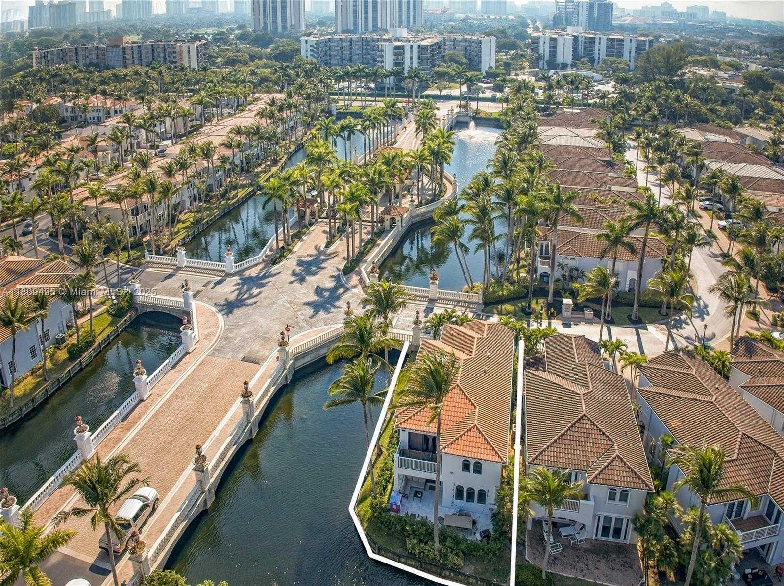 Small Image of 3095 NORTH EAST 208TH TER, Aventura Number 24