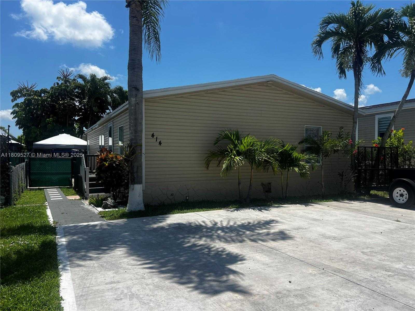 Small Image of 19800 SOUTH WEST 180TH AVE LOT 414, Miami Number 15