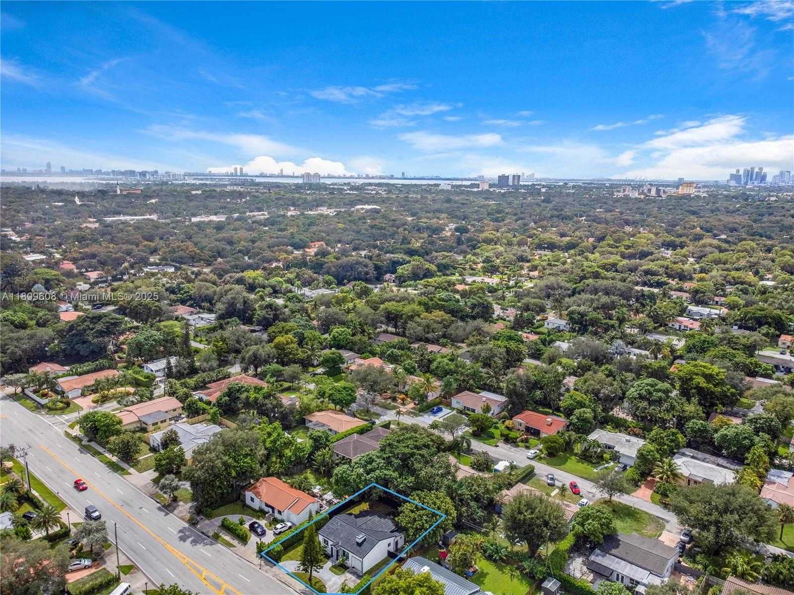 Small Image of 152 NORTH WEST 103RD ST, Miami Shores Number 22