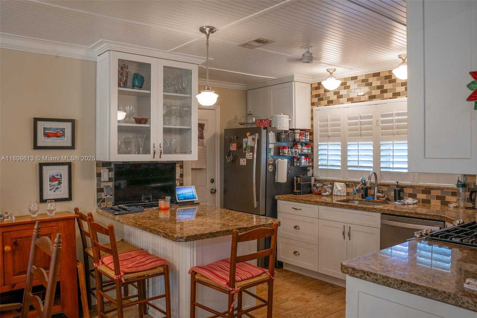 Small Image of 19630 STERLING DR, Cutler Bay Number 10