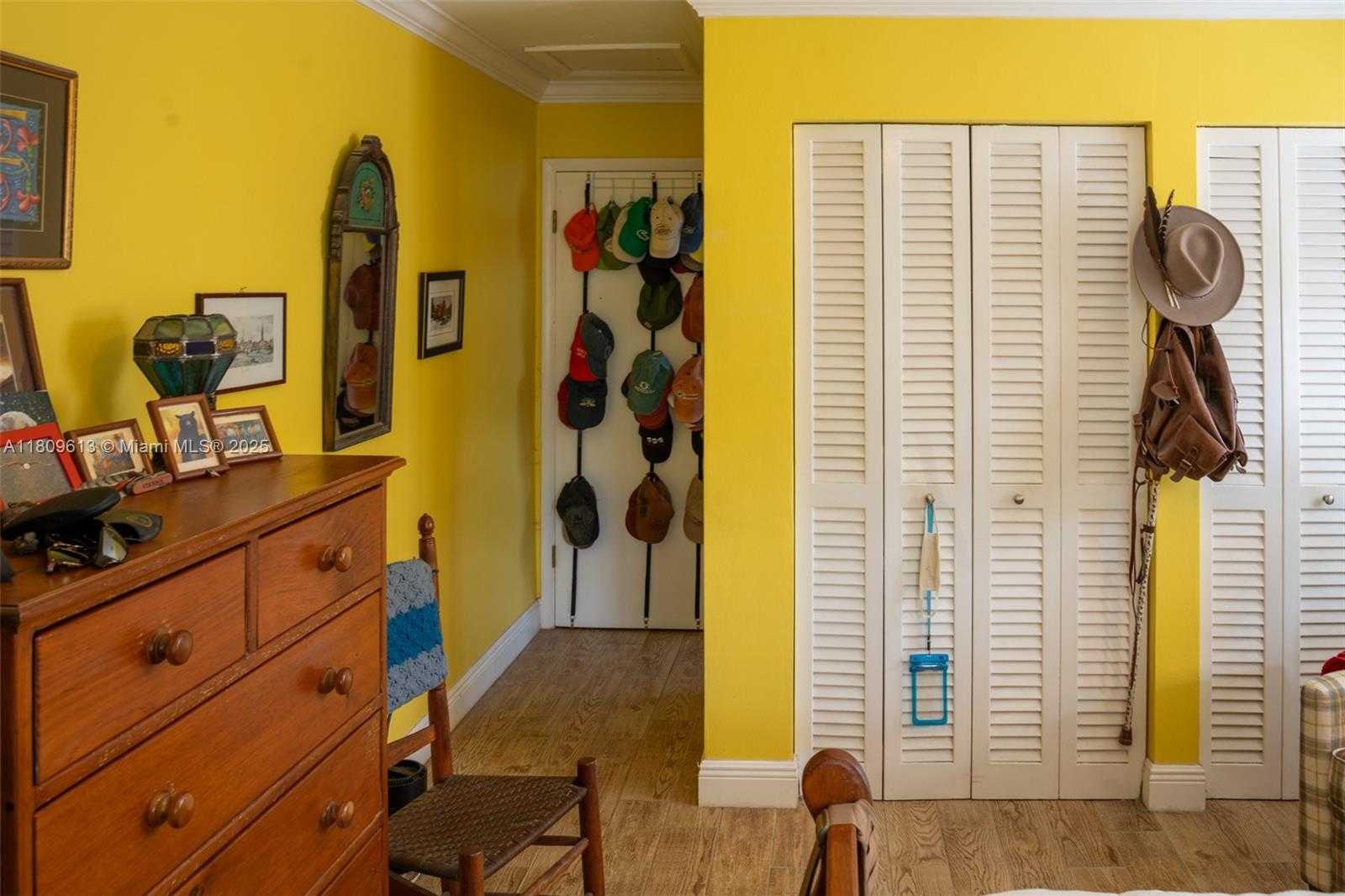 Small Image of 19630 STERLING DR, Cutler Bay Number 14
