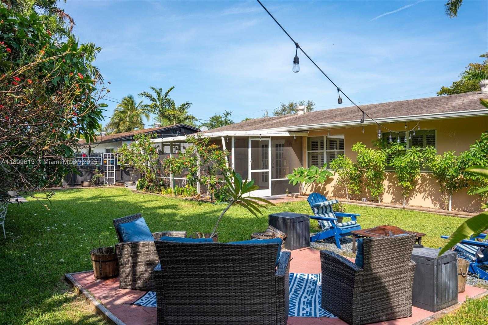 Small Image of 19630 STERLING DR, Cutler Bay Number 22