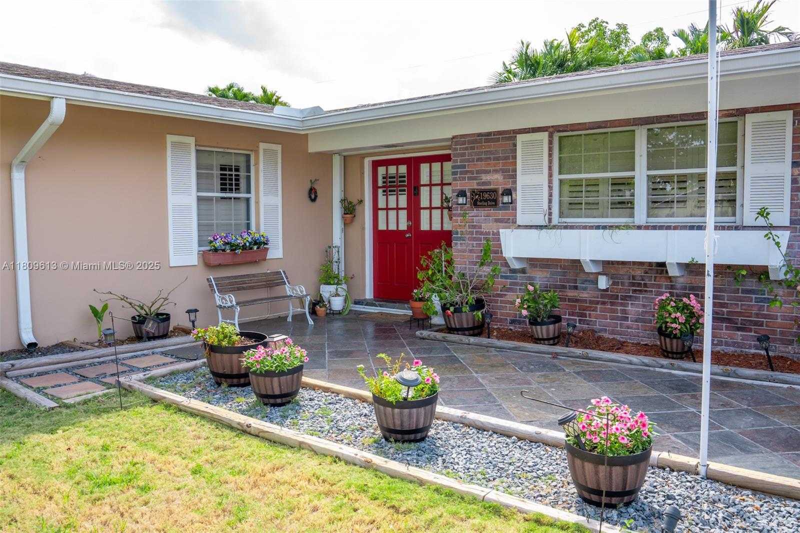 Small Image of 19630 STERLING DR, Cutler Bay Number 6