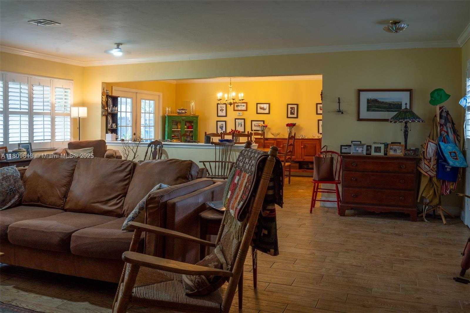 Small Image of 19630 STERLING DR, Cutler Bay Number 8