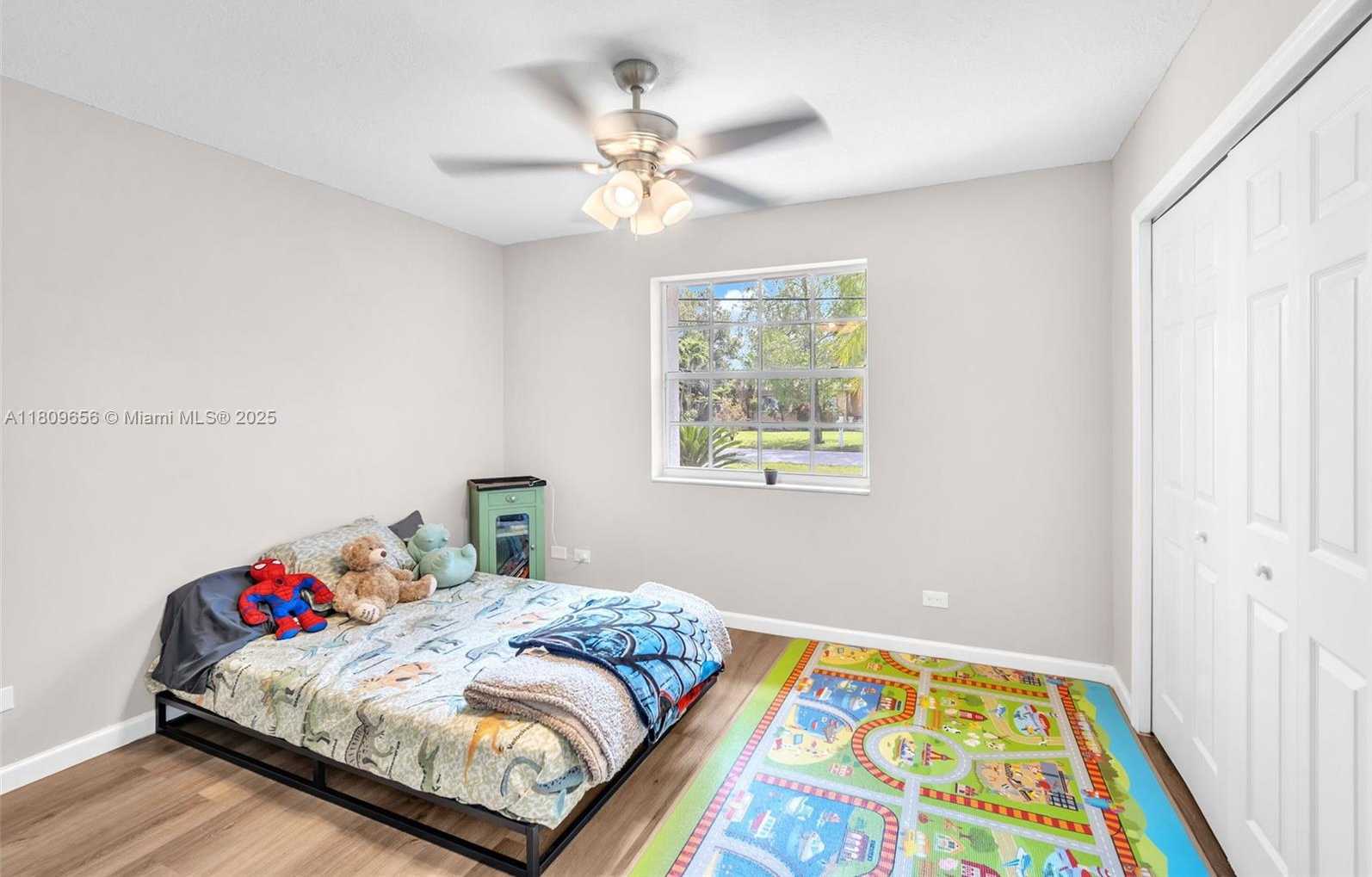 Small Image of 4271 SOUTH WEST 67TH TER, Davie Number 23