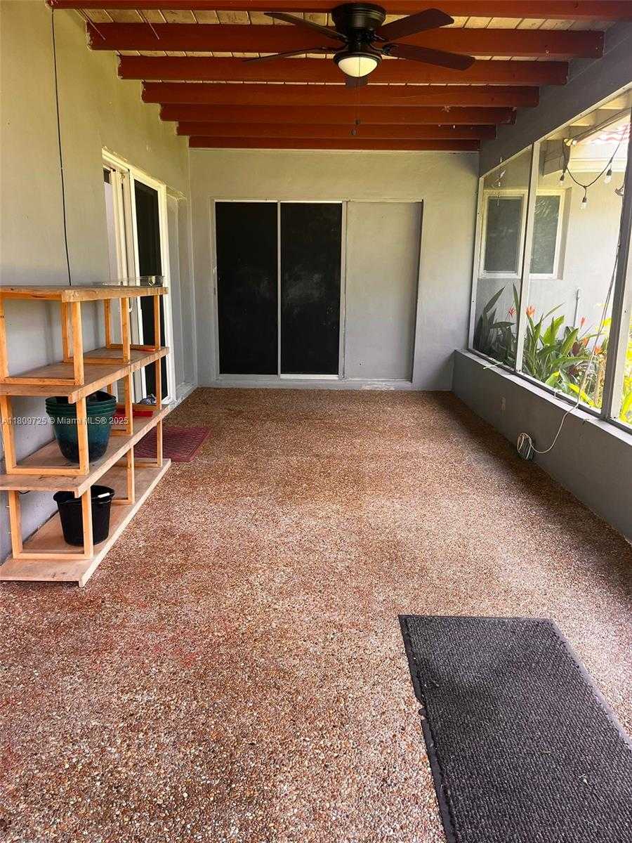 Small Image of 4888 NORTH WEST 8TH CT, Plantation Number 35
