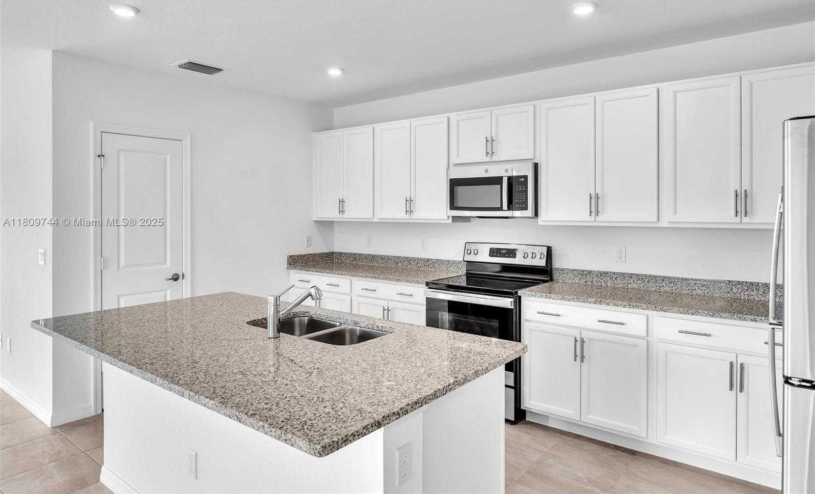 Small Image of 1130 SOUTH WEST JERICHO AVE, Port St. Lucie Number 12