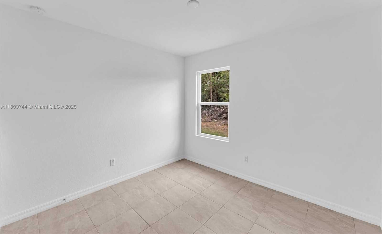 Small Image of 1130 SOUTH WEST JERICHO AVE, Port St. Lucie Number 15