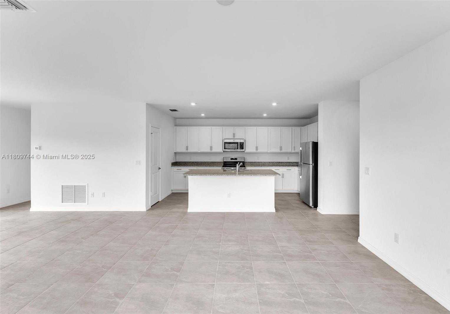 Small Image of 1130 SOUTH WEST JERICHO AVE, Port St. Lucie Number 21