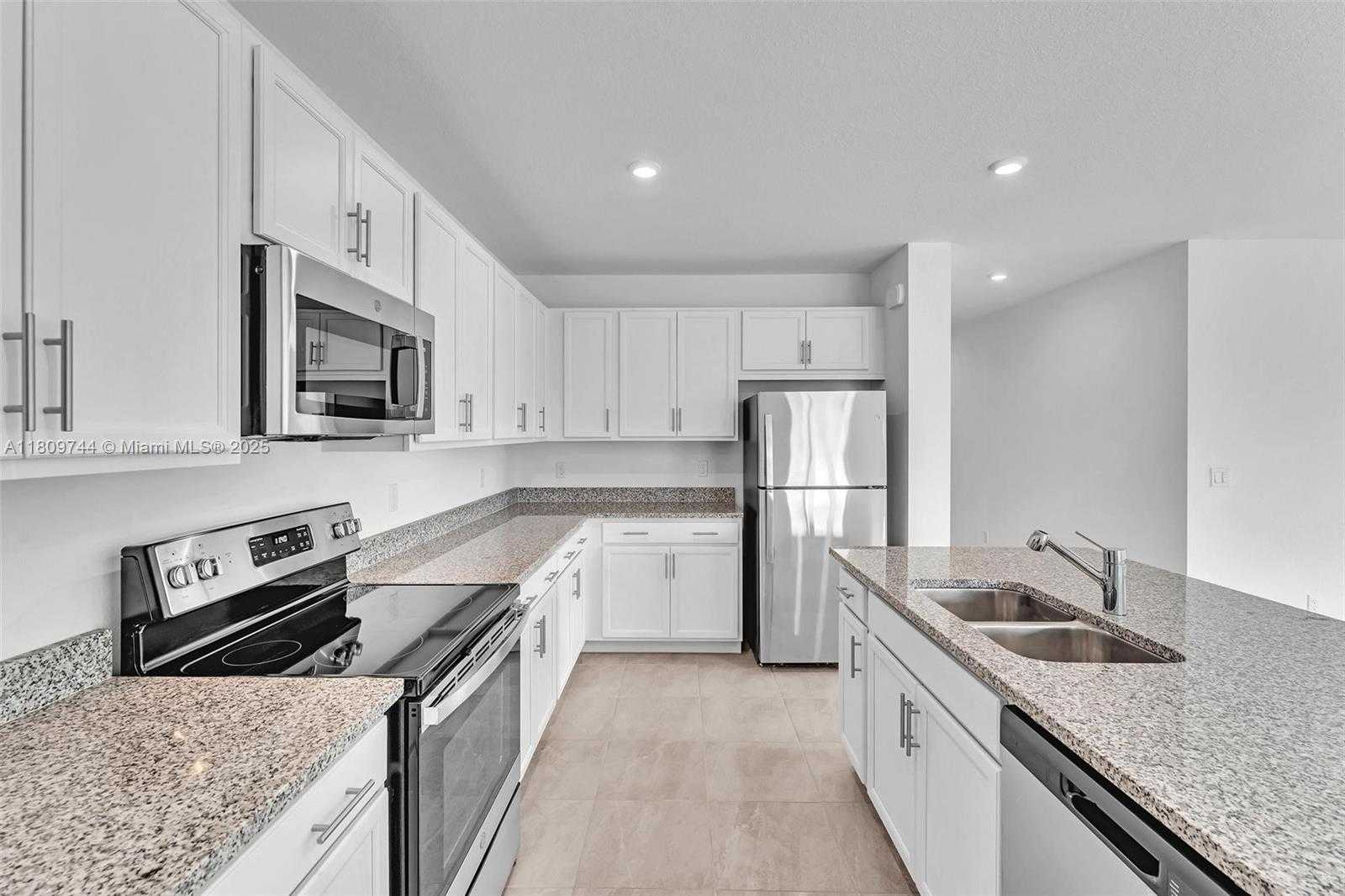 Small Image of 1130 SOUTH WEST JERICHO AVE, Port St. Lucie Number 31