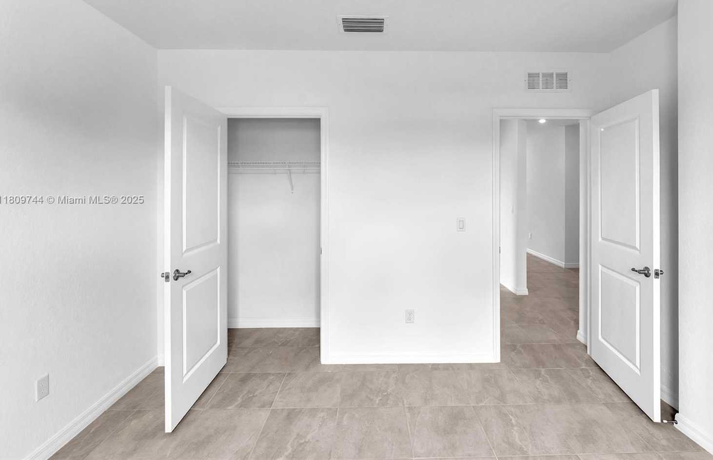 Small Image of 1130 SOUTH WEST JERICHO AVE, Port St. Lucie Number 8