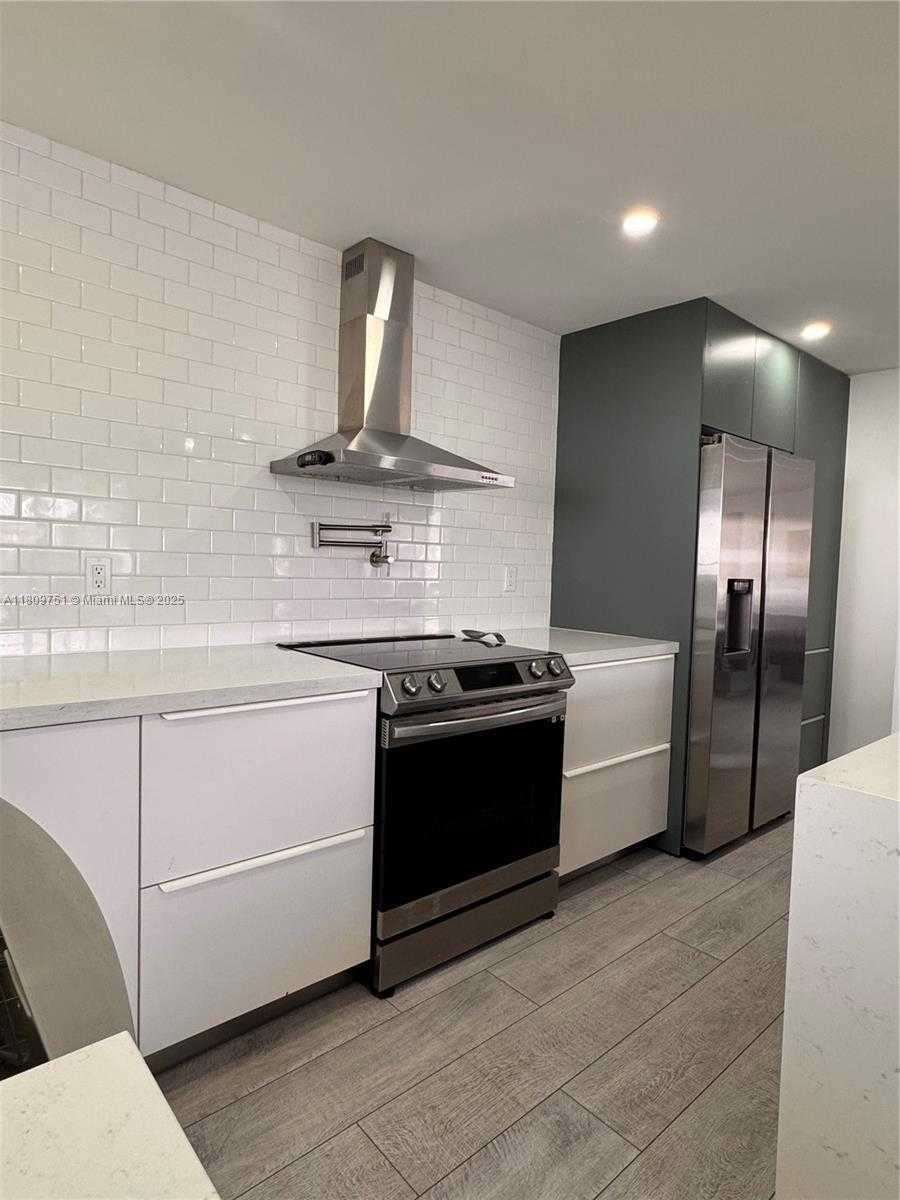Small Image of 501 SOUTH WEST 18TH ST, Pompano Beach Number 10