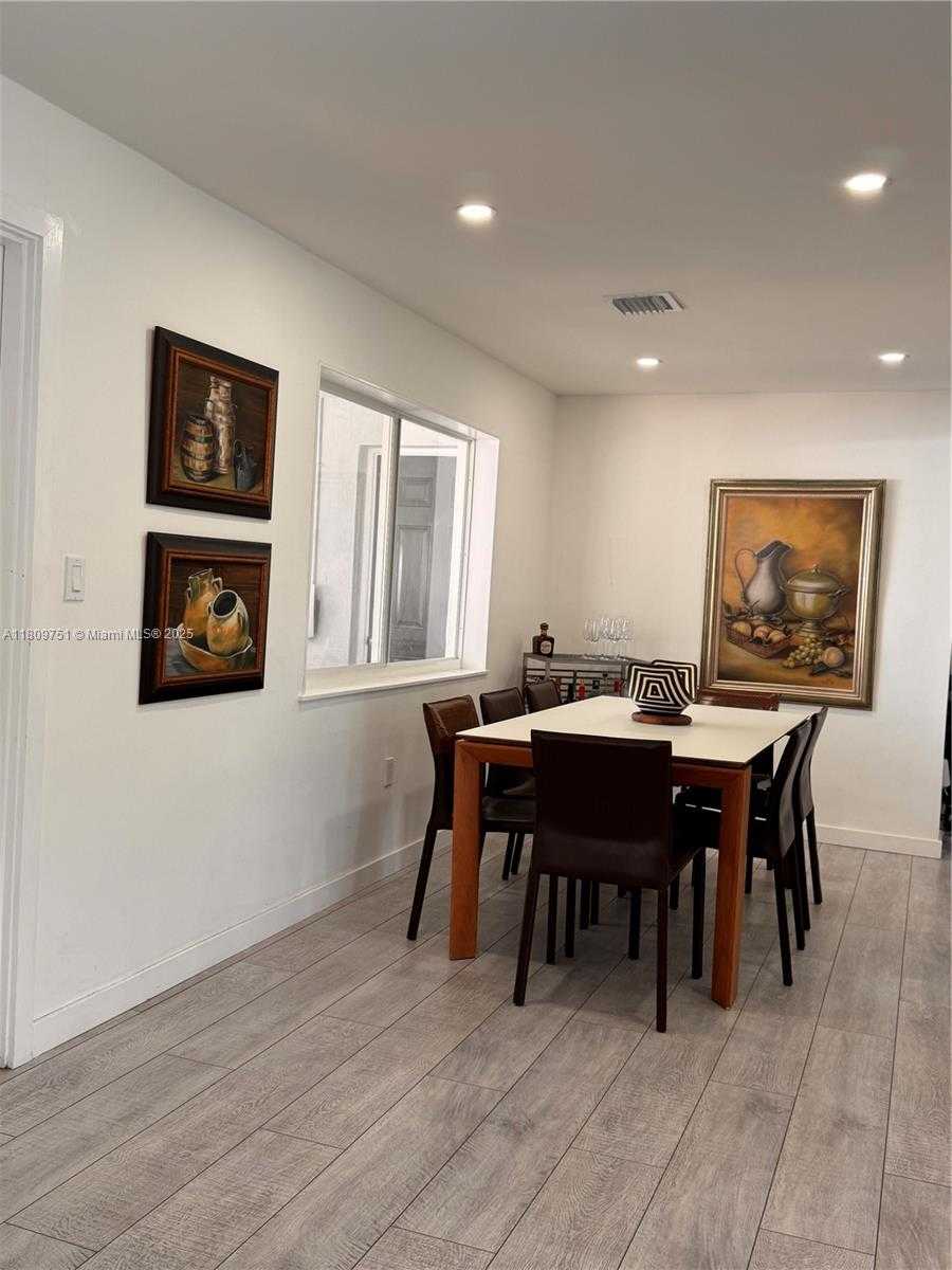Small Image of 501 SOUTH WEST 18TH ST, Pompano Beach Number 14