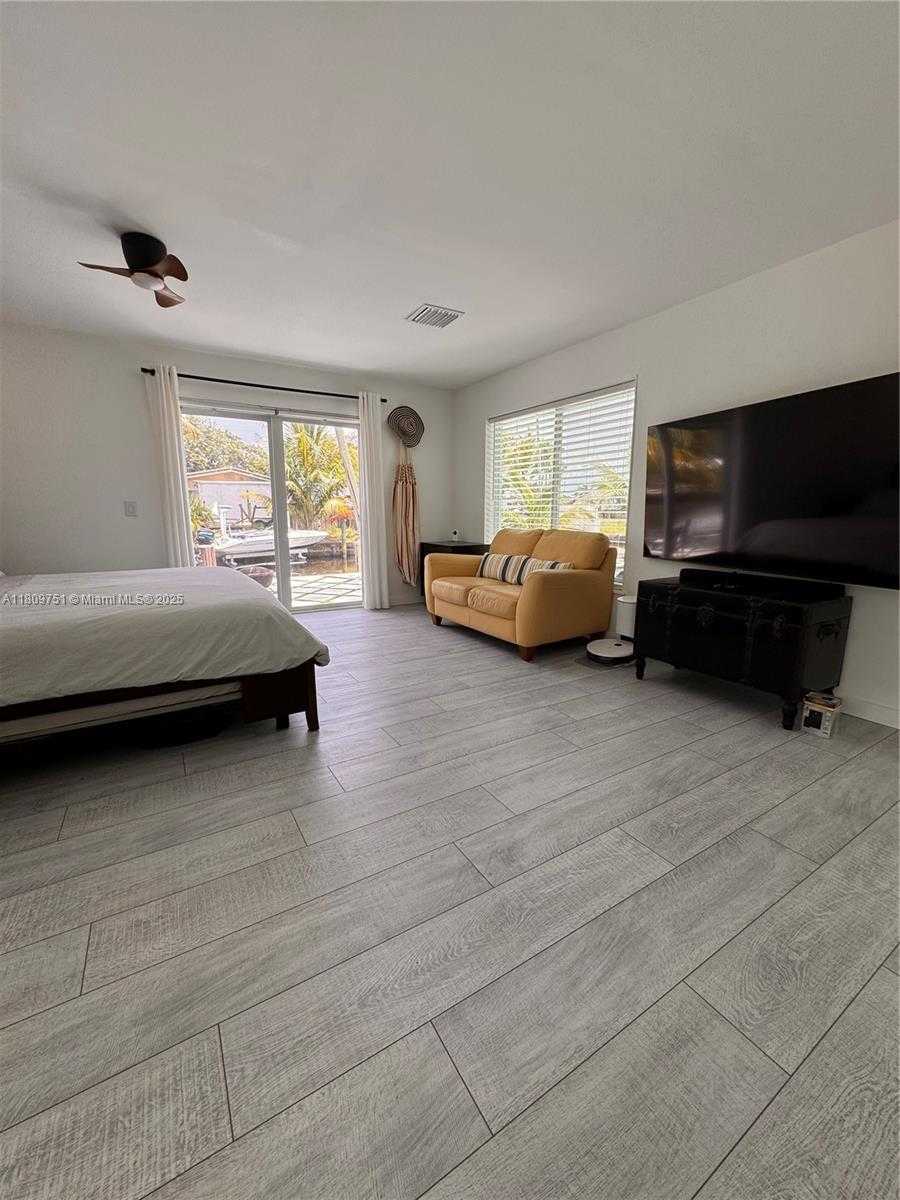 Small Image of 501 SOUTH WEST 18TH ST, Pompano Beach Number 32