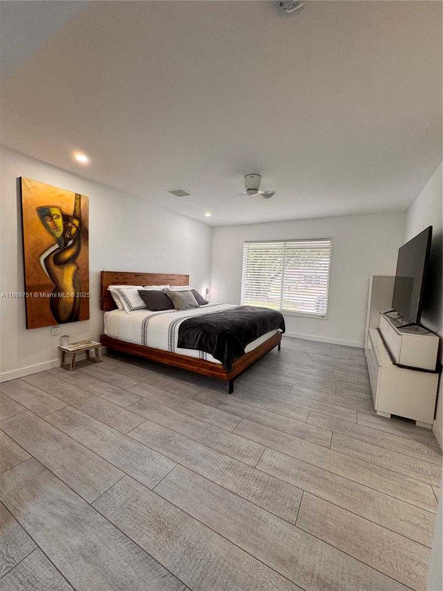 Small Image of 501 SOUTH WEST 18TH ST, Pompano Beach Number 48