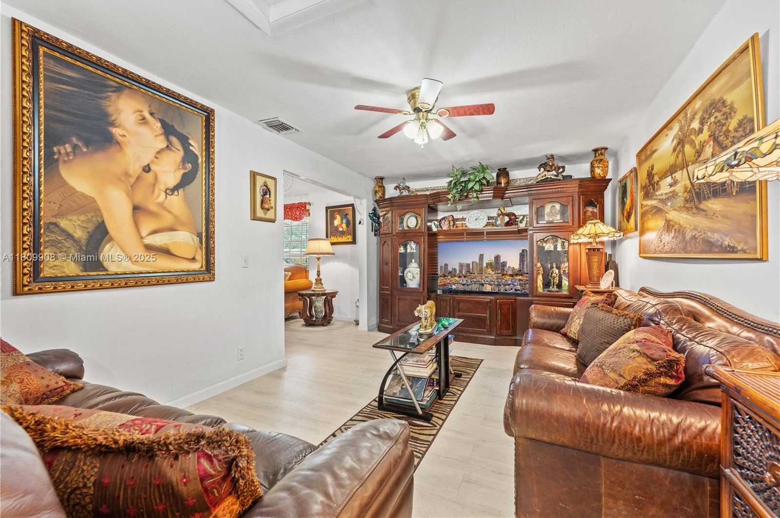 Small Image of 7051 SOUTH WEST 2ND CT, Pembroke Pines Number 4