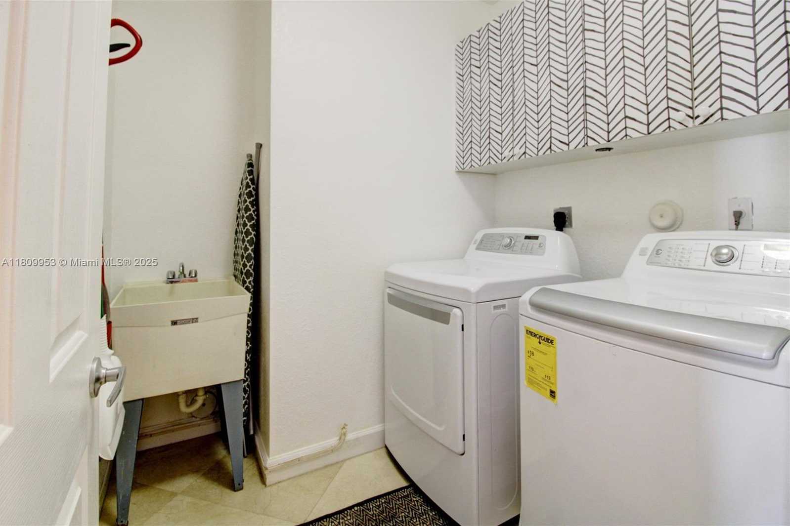 Small Image of 7753 SOUTH WEST 193RD ST, Cutler Bay Number 10
