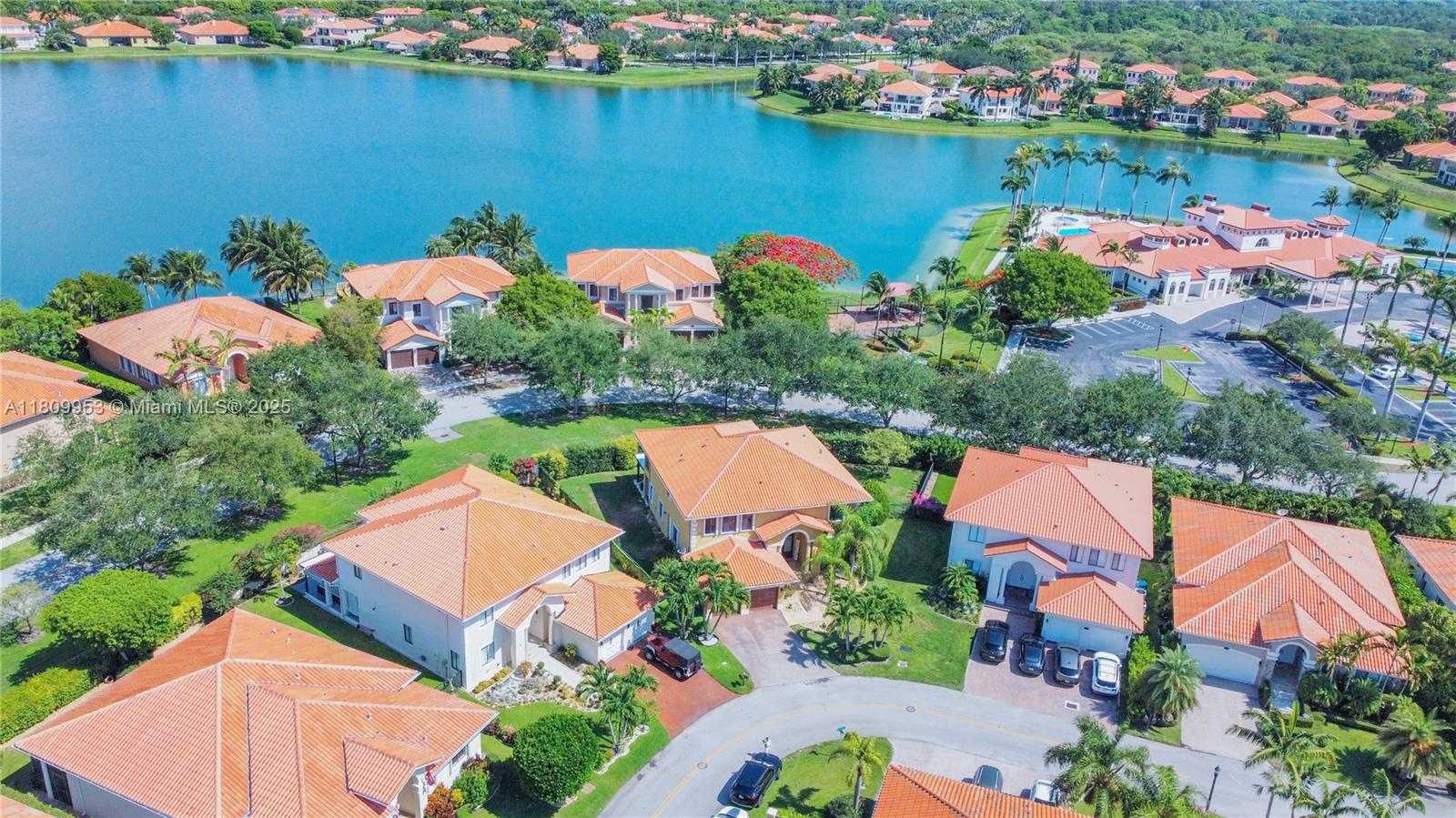 Small Image of 7753 SOUTH WEST 193RD ST, Cutler Bay Number 49
