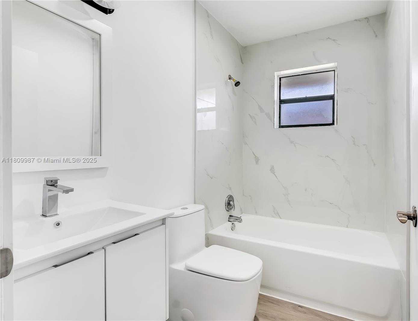 Small Image of 235 SOUTH WEST 3RD CT, Deerfield Beach Number 12