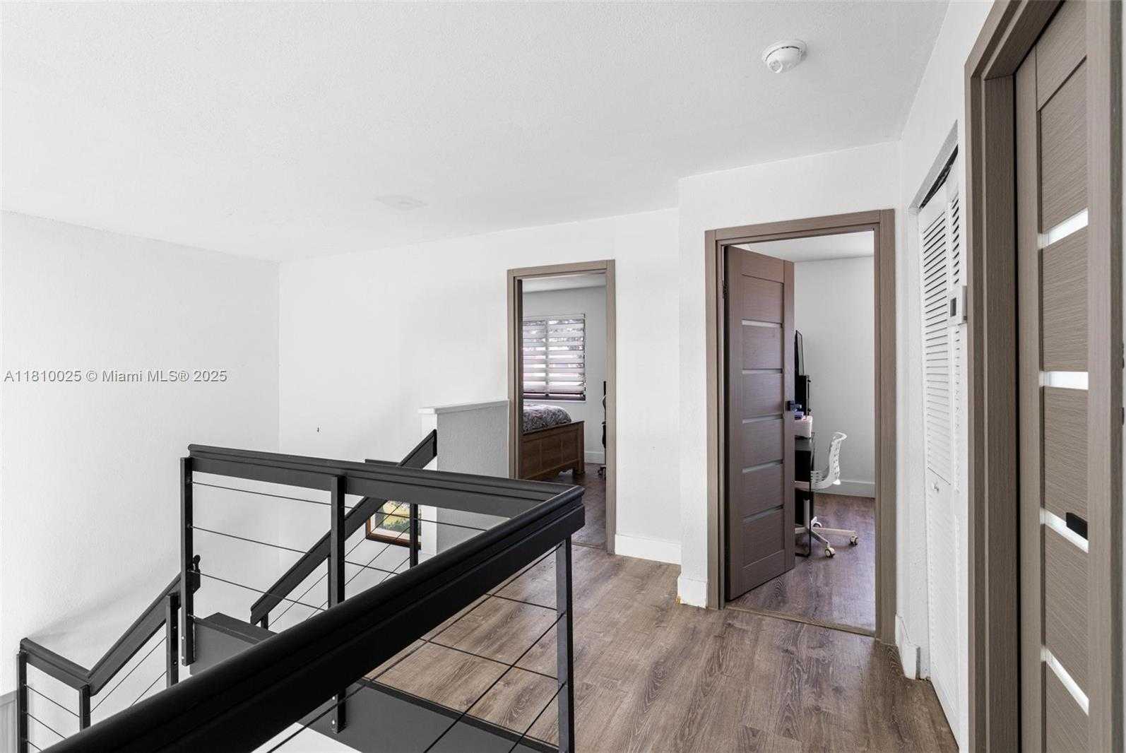 Small Image of 8279 NORTH WEST 199TH ST, Hialeah Number 18