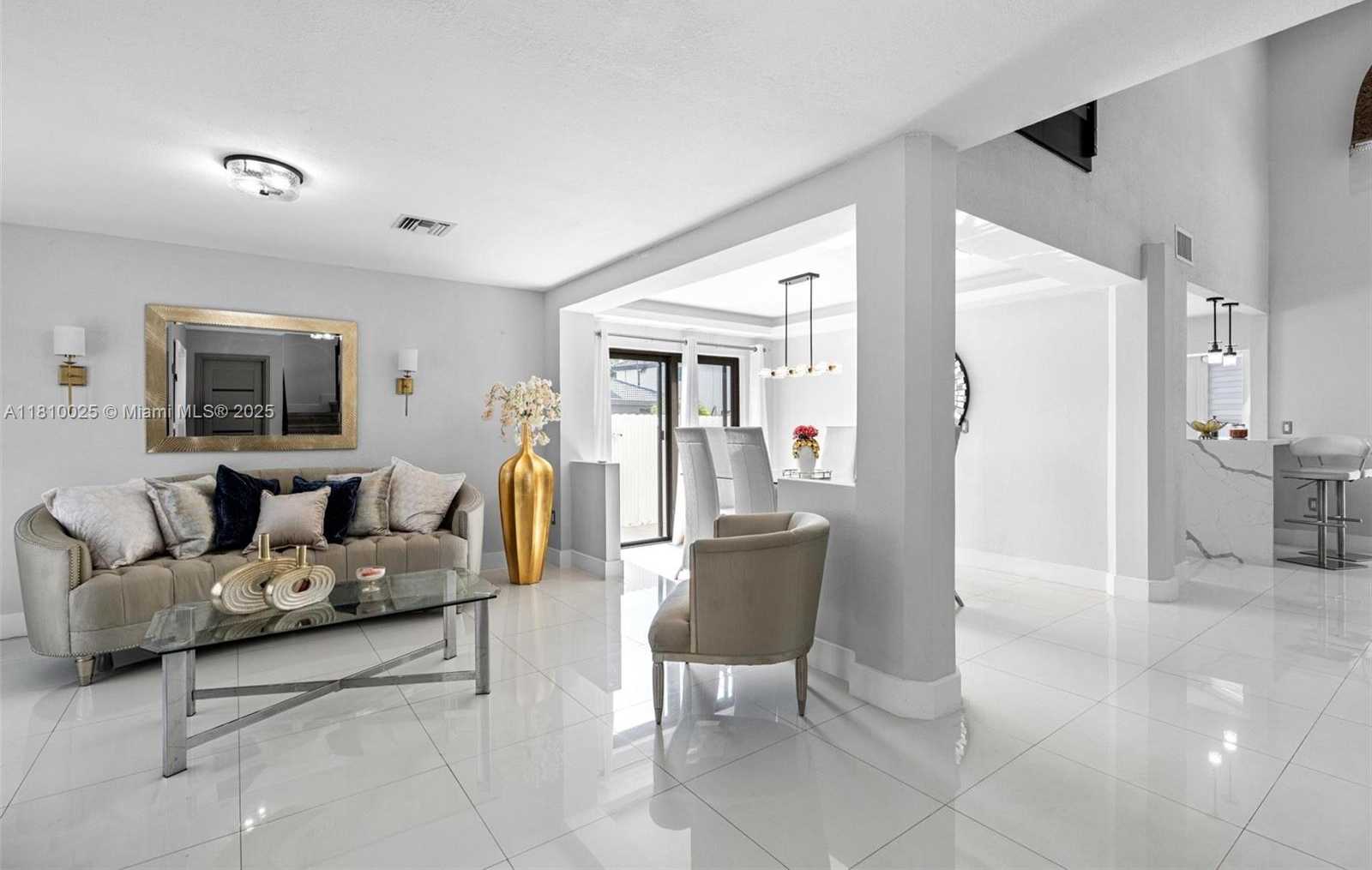Small Image of 8279 NORTH WEST 199TH ST, Hialeah Number 2