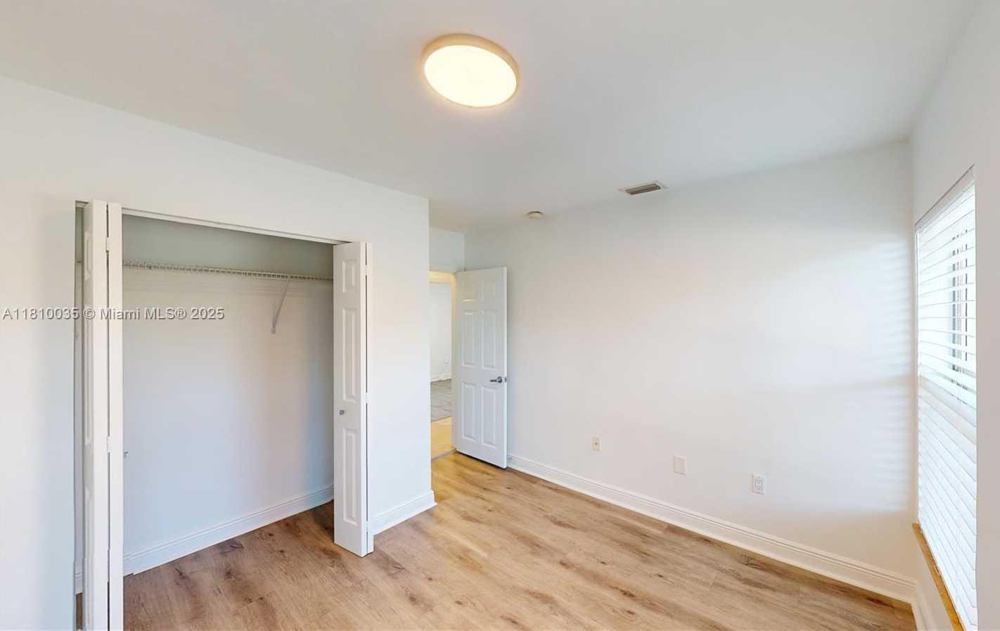 Small Image of 7 MONTILLA AVE, Coral Gables Number 19
