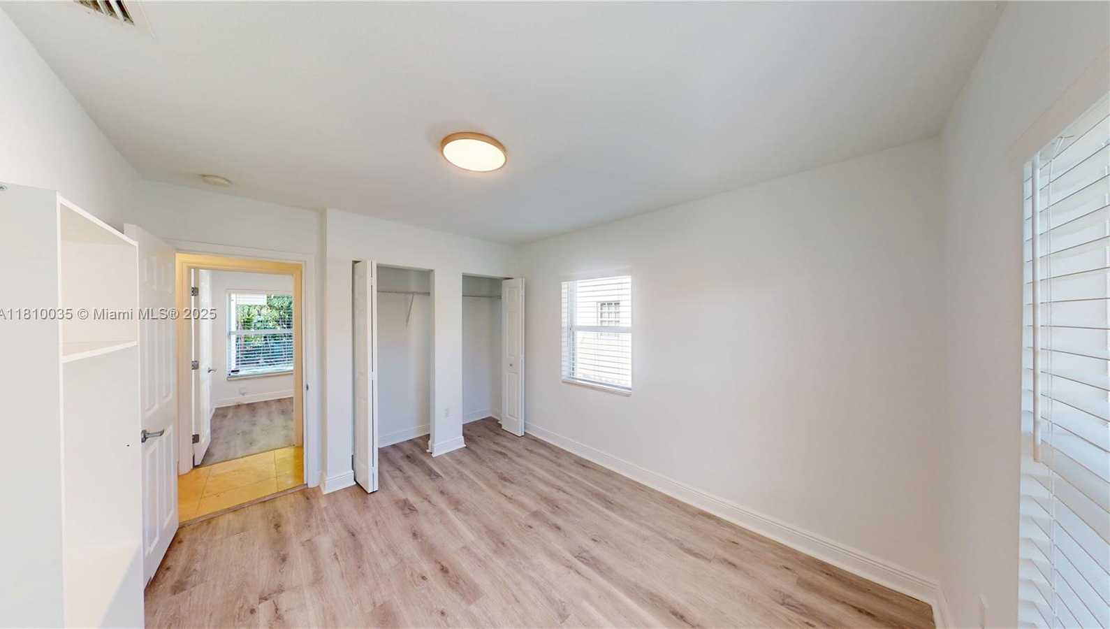 Small Image of 7 MONTILLA AVE, Coral Gables Number 28
