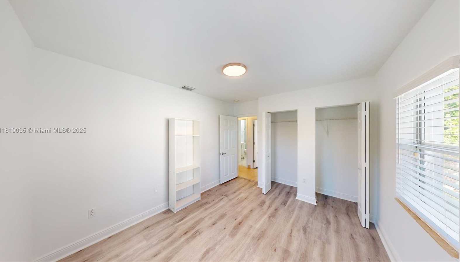 Small Image of 7 MONTILLA AVE, Coral Gables Number 29