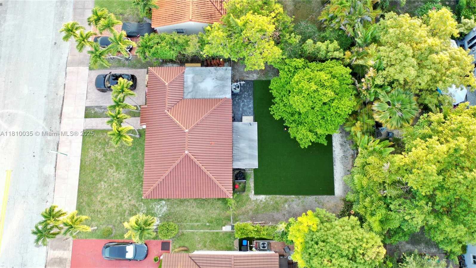 Small Image of 7 MONTILLA AVE, Coral Gables Number 39