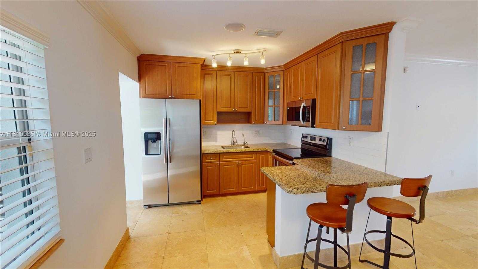 Small Image of 7 MONTILLA AVE, Coral Gables Number 6