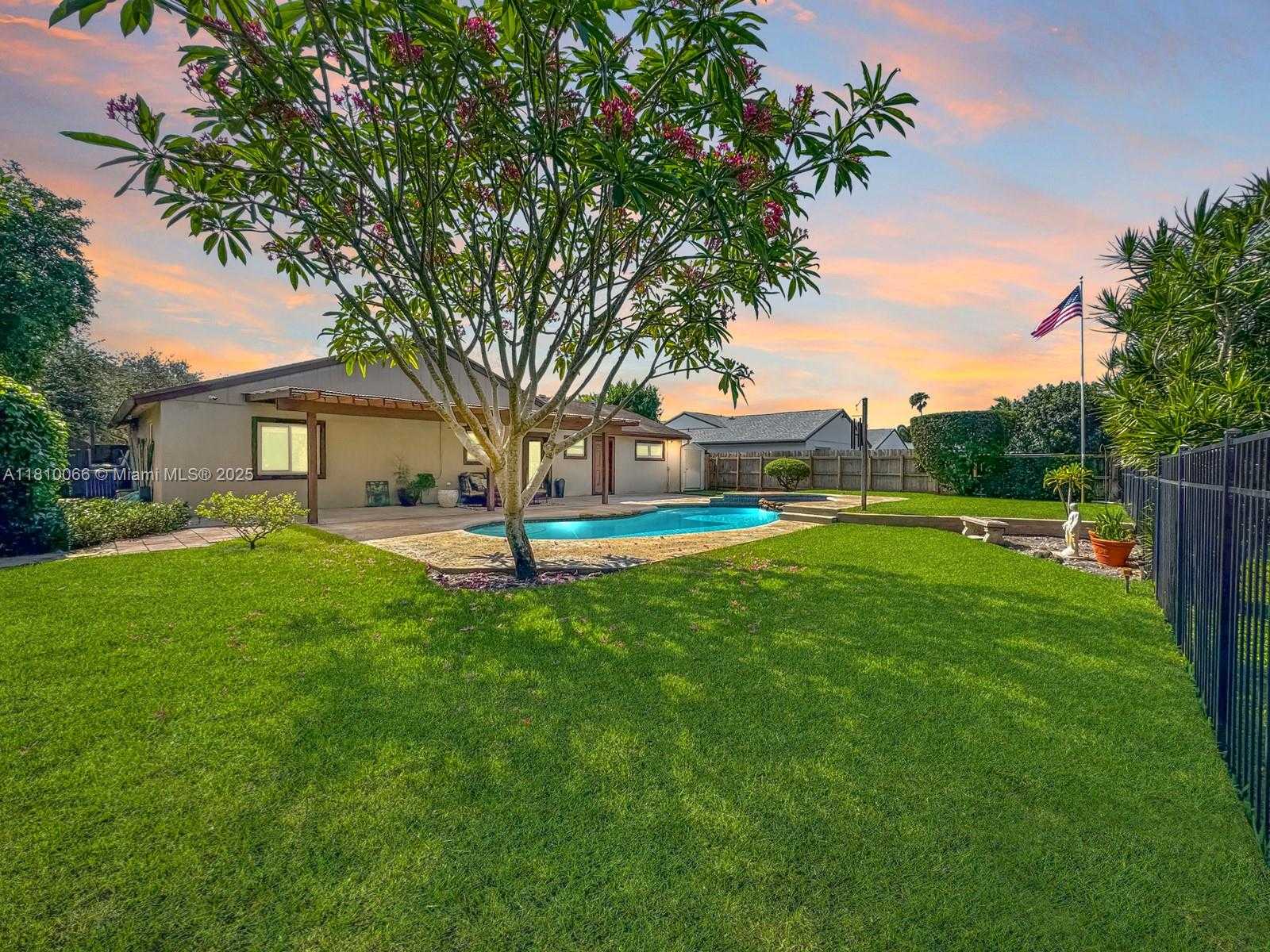 Small Image of 5071 SOUTH WEST 120TH AVE, Cooper City Number 37