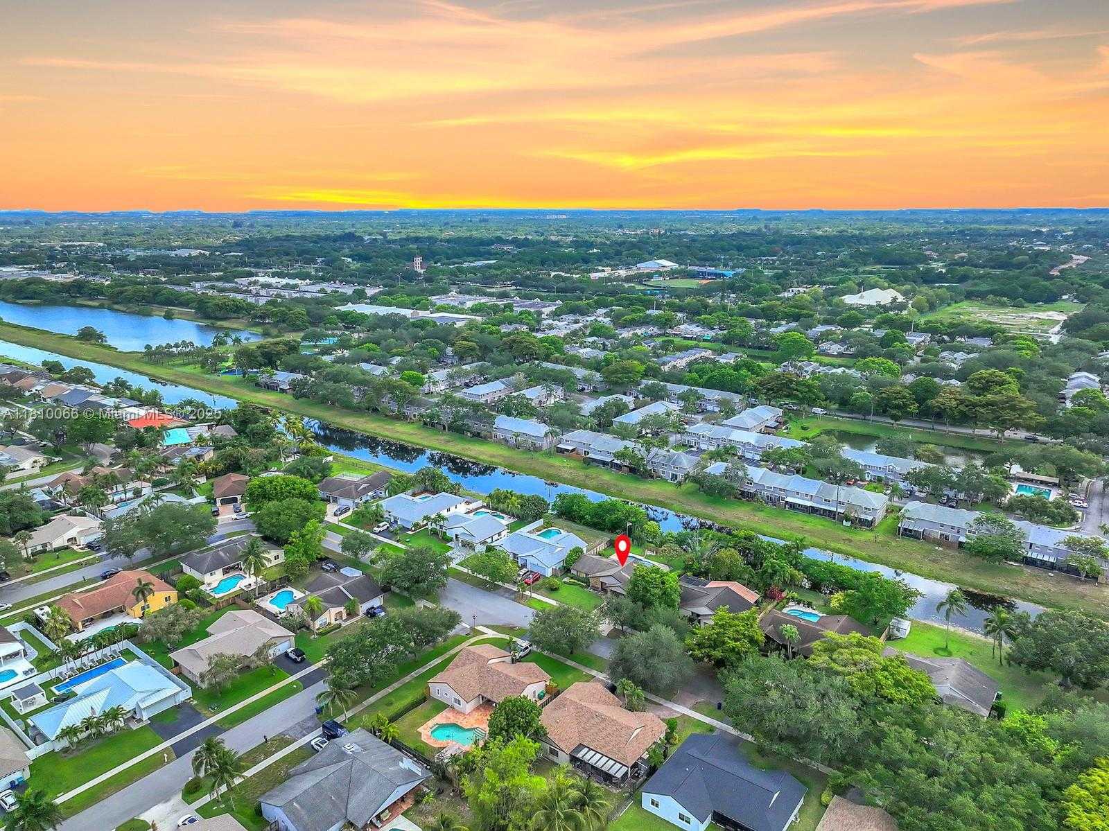 Small Image of 5071 SOUTH WEST 120TH AVE, Cooper City Number 43