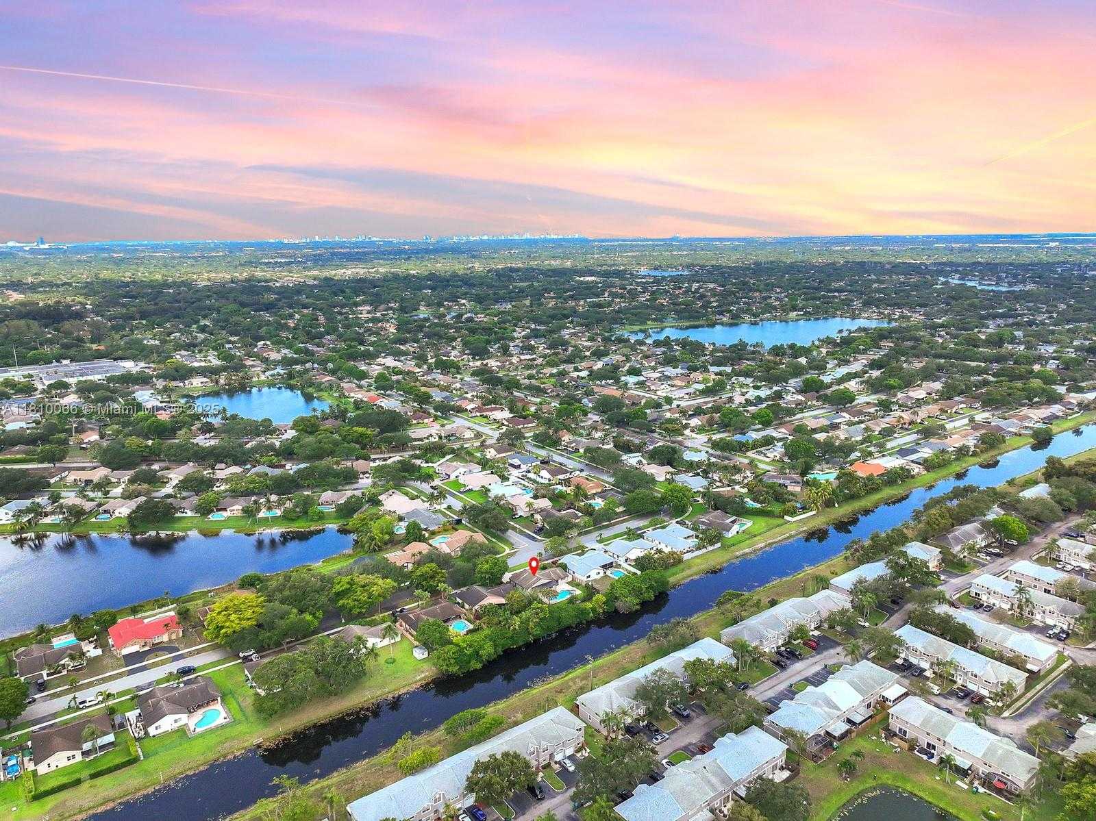 Small Image of 5071 SOUTH WEST 120TH AVE, Cooper City Number 44