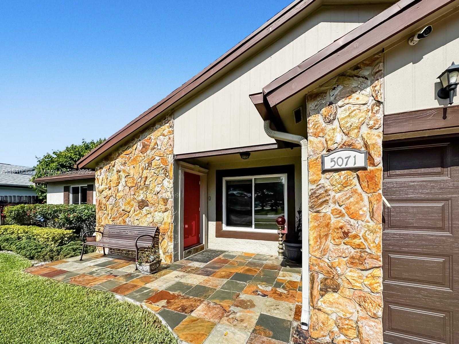 Small Image of 5071 SOUTH WEST 120TH AVE, Cooper City Number 6