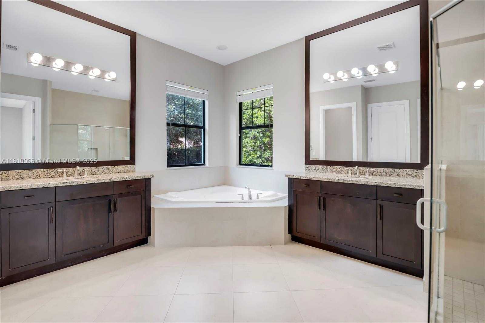 Small Image of 10630 SOUTH WEST 55TH ST, Cooper City Number 26