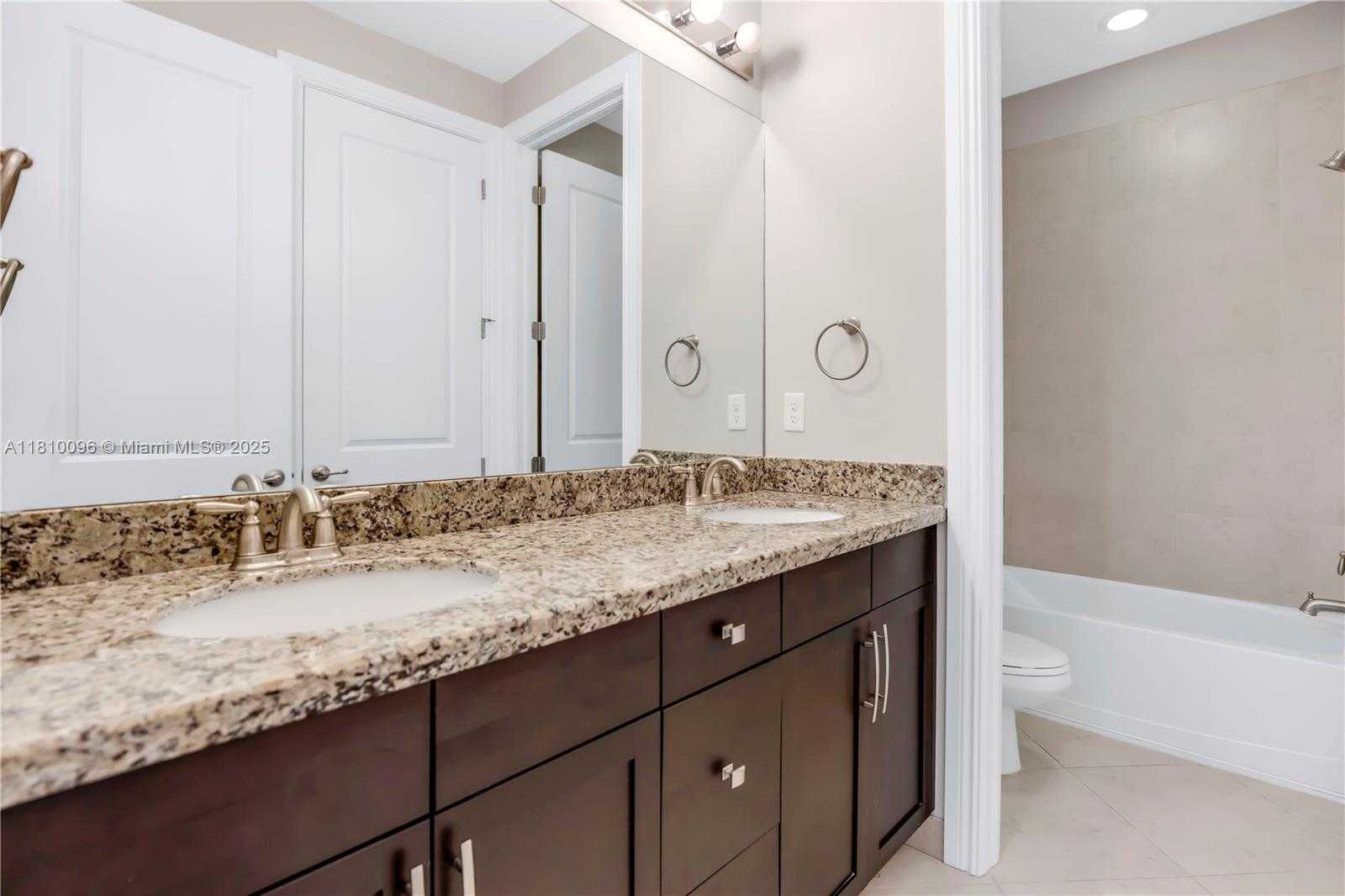 Small Image of 10630 SOUTH WEST 55TH ST, Cooper City Number 38