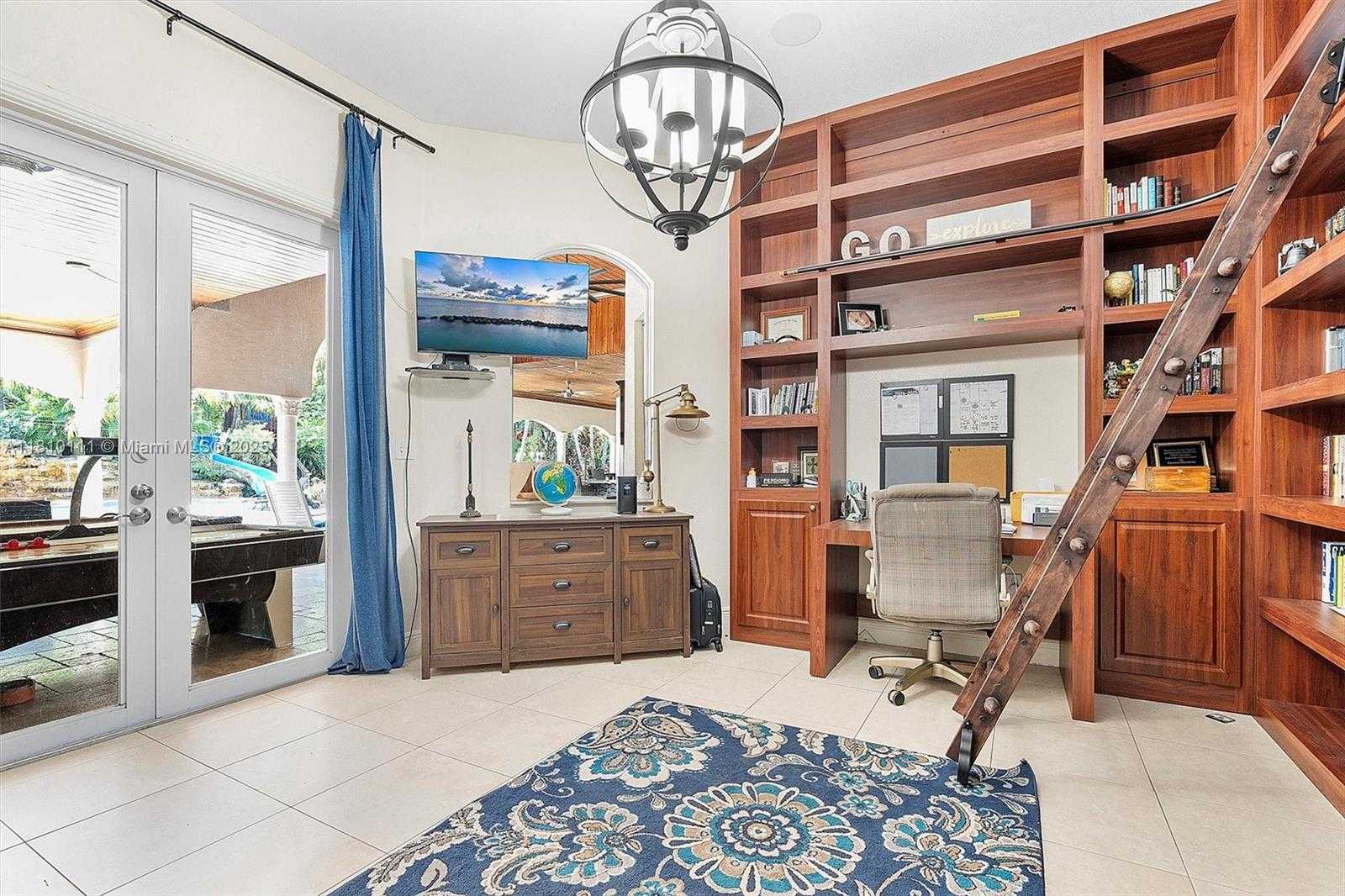 Small Image of 15960 SOUTH WEST 250TH ST, Homestead Number 32