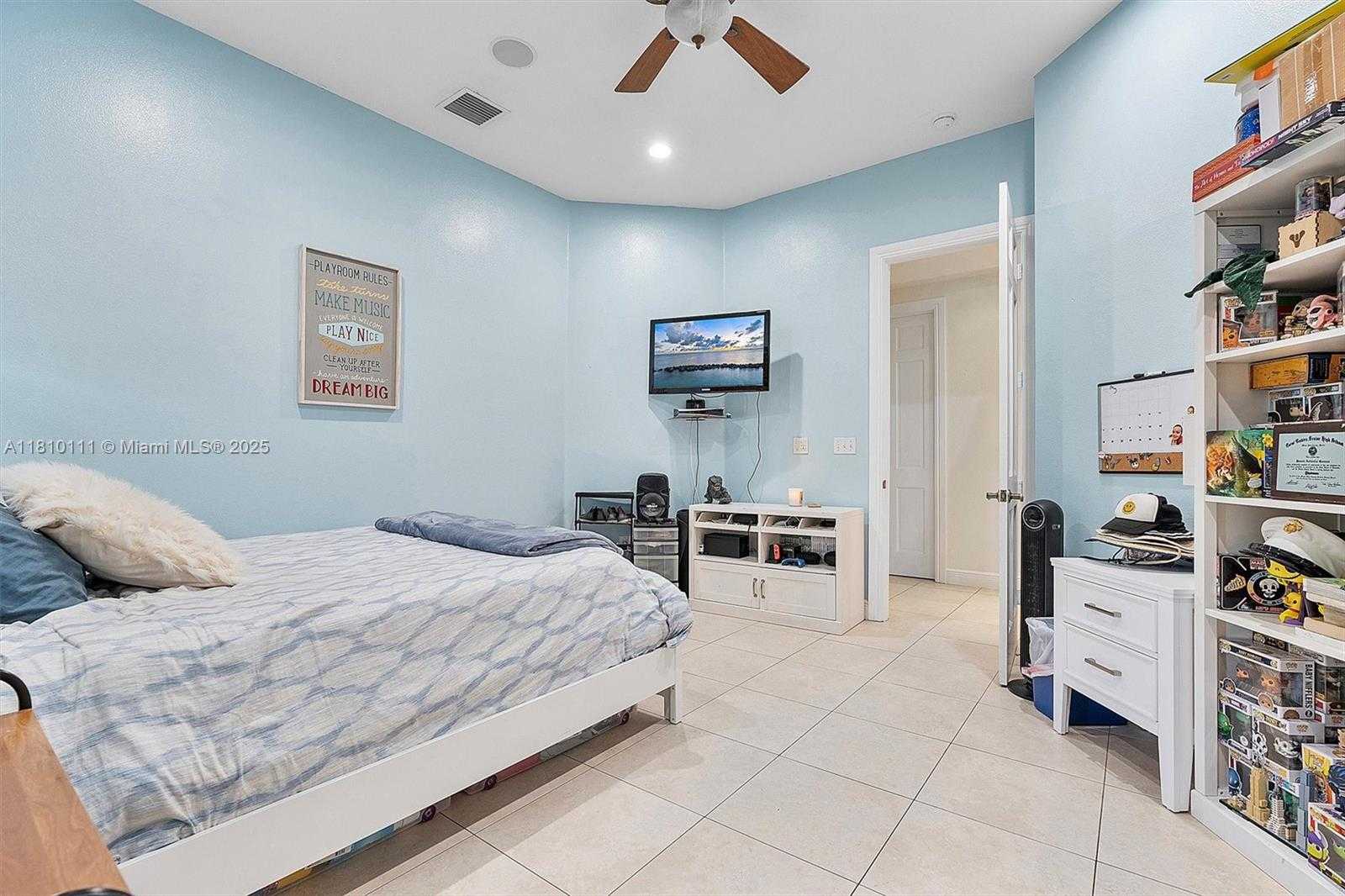 Small Image of 15960 SOUTH WEST 250TH ST, Homestead Number 38