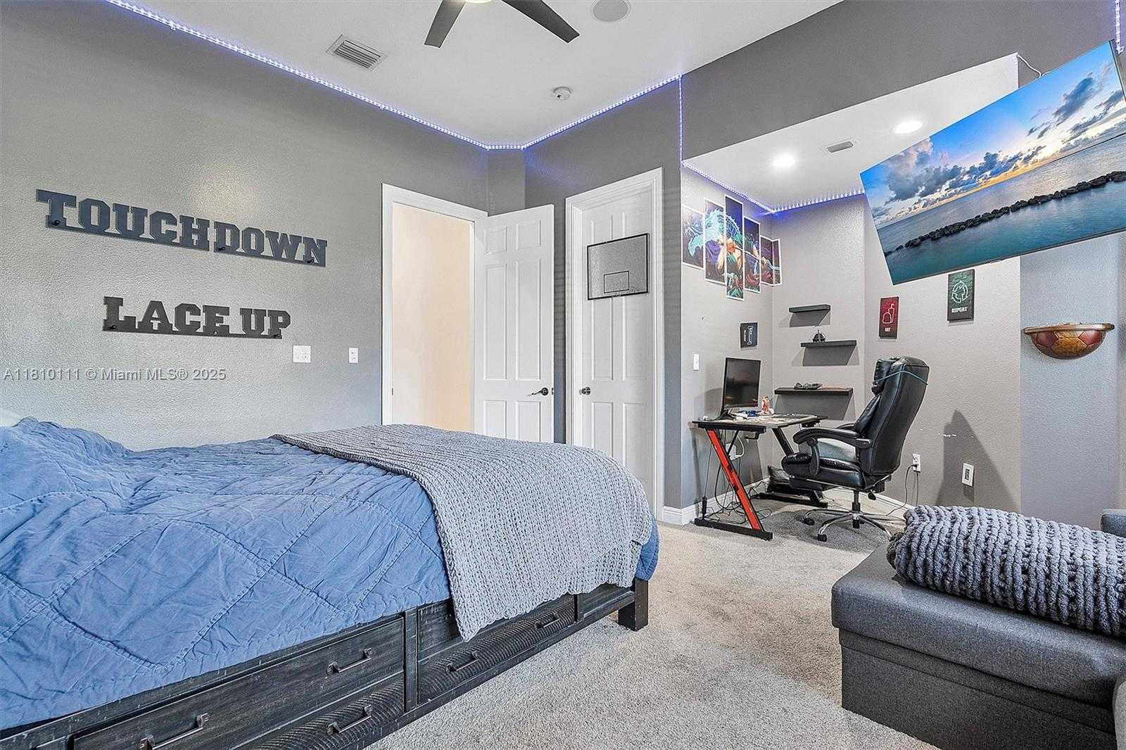 Small Image of 15960 SOUTH WEST 250TH ST, Homestead Number 44