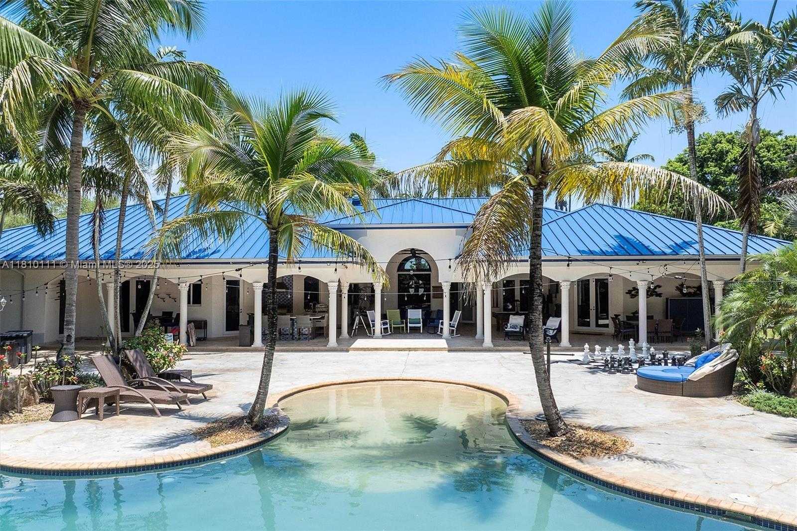 Small Image of 15960 SOUTH WEST 250TH ST, Homestead Number 69