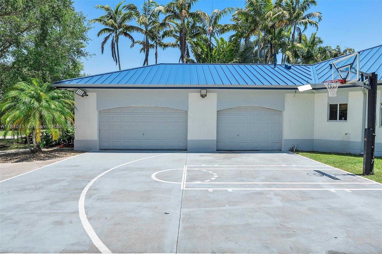 Small Image of 15960 SOUTH WEST 250TH ST, Homestead Number 72